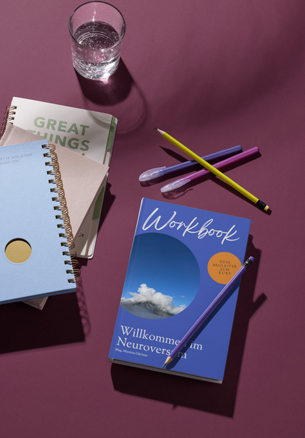 Workbook mit Stiften